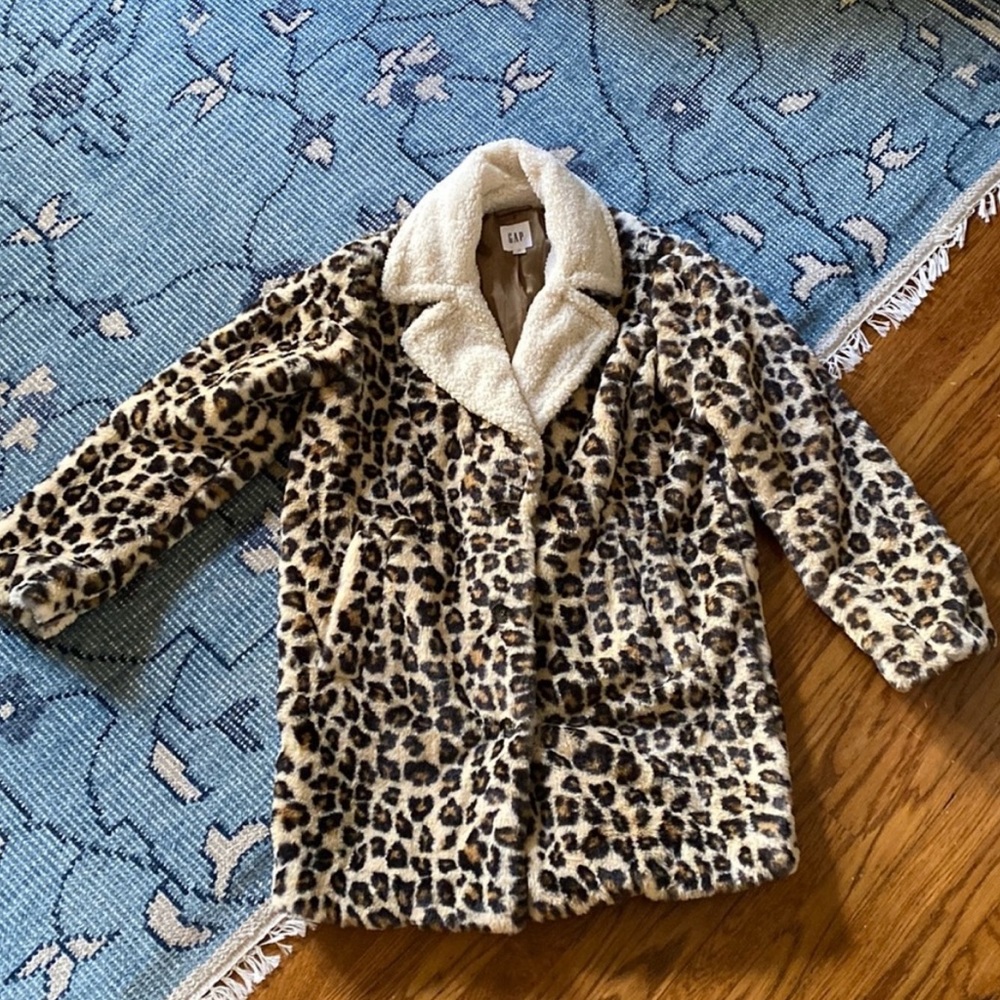GAP Faux fur Cheetah jacket